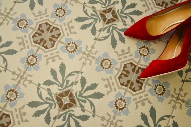 BEL AIR Jasmin 15x15